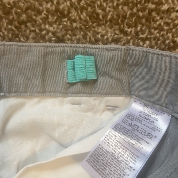 Boys NWT -OLD NAVY shorts-18 Husky - Picture 5 of 8